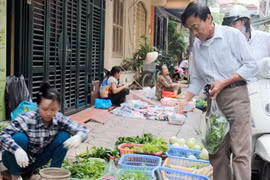 Rau xanh tăng giá mạnh