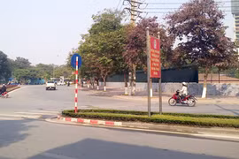 Giải quyết “điểm nóng” chợ giày vỉa hè