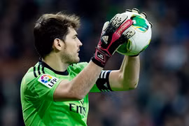 Casillas đi vào lịch sử