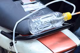 Mang ma túy và cả bộ “đập đá” đi dạo phố