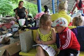 Gần 19.000 người Ukraine chạy sang Nga