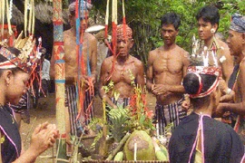 Chuyện bùa ngải của người M’nông và hình phạt khủng khiếp “bắt vợ con đền mạng”