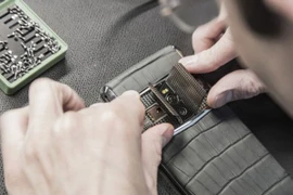 Thương hiệu điện thoại xa xỉ Vertu về tay Trung Quốc