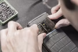 Thương hiệu điện thoại xa xỉ Vertu về tay Trung Quốc