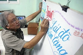 Nỗi niềm người họa sĩ một đời gắn bó với báo tường