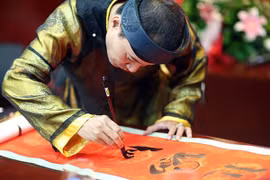 Trải nghiệm "Khám phá Tết Việt"