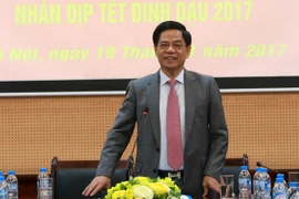 Cuộc gặp gỡ thân tình giữa văn nghệ sỹ trí thức và Công an TP. Hà Nội