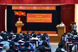 Lãnh đạo cơ quan báo chí, xuất bản học tập Nghị quyết Đại hội XII