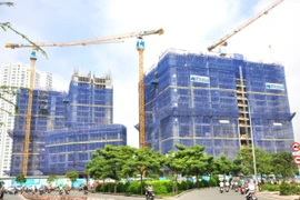 Dính tin đồn bị Khaisilk "xù nợ", cổ phiếu Hòa Bình "bốc hơi" 1.500 tỷ đồng