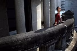 Quán quân "Thử thách cùng bước nhảy" 2015 khoe nét đẹp minh tinh trong bộ ảnh đón xuân