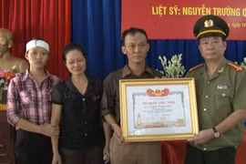 Truy tặng danh hiệu liệt sỹ CAND