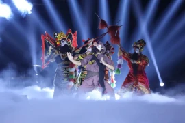 Ấn tượng chương trình khai mạc Lễ hội Thiết kế Sáng tạo Hà Nội 2023 