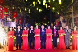 Không gian mở rộng phố đi bộ Hồ Gươm chính thức đi vào hoạt động