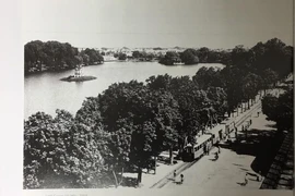 Hà Nội "Những năm tháng không quên" với các bức ảnh của tác giả Đào Trình