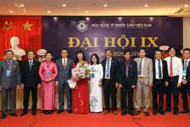 Bà Trần Thị Thu Đông đắc cử Chủ tịch Hội Nghệ sĩ Nhiếp ảnh Việt Nam