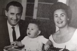 "Thợ xăm ở Auschwitz" - Chuyện tình cảm động nơi lò thiêu Đức quốc xã