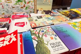 Hoạt động tôn vinh những giá trị bất hủ của văn học Ba Lan