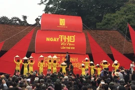 Lần đầu tiên Ngày thơ Việt Nam diễn ra tại Hoàng thành Thăng Long