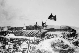 Tái hiện chiến thắng Điện Biên Phủ qua nghệ thuật xiếc