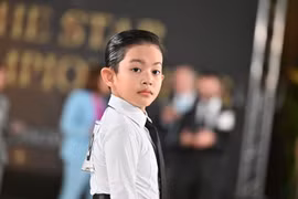 Con trai Khánh Thi - Phan Hiển đoạt huy chương Vàng dancesport quốc tế