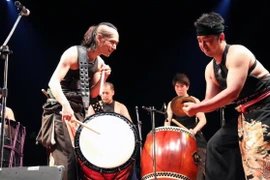 Ban nhạc Rock Bati-Holic trở lại Hà Nội