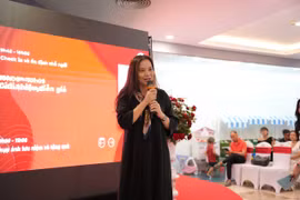 Nên cho trẻ đọc sách càng sớm càng tốt