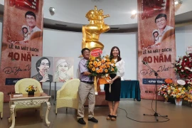 Nhà báo Huỳnh Dũng Nhân ra mắt cuốn hồi ký "40 năm - Đi, yêu và viết"