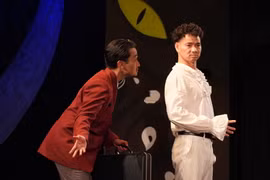 Biểu diễn "Bệnh sỹ" vào dịp 8/3