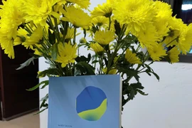 Ra mắt tập thơ về mùa thu theo thể thức Namkau - "Thu Namkau"