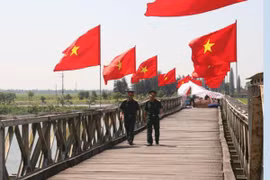 "Chung một dòng sông"- Chương trình nghệ thuật tái hiện những ký ức hào hùng của mảnh đất thép Quảng Trị