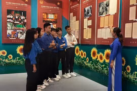 Trưng bày kỷ vật của liệt sĩ Đặng Thùy Trâm, Nguyễn Văn Thạc, Vũ Xuân Thiều