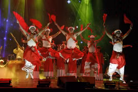 1.000 nghệ sĩ tham dự Liên hoan Ca Múa Nhạc toàn quốc năm 2021 (đợt 2)