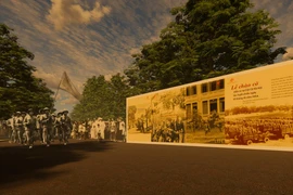 Triển lãm 3D trực tuyến "Hỡi đồng bào Thủ đô"