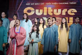 Huyền thoại nhạc kịch Broadway - Philip Quast tổ chức live concert tại Việt Nam