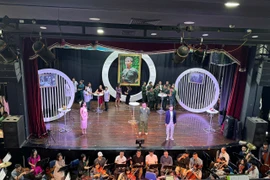 Nhạc kịch "Khát vọng đỏ" tôn vinh bộ đội cụ Hồ trong thời bình