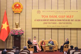  60 năm mối tình kết nghĩa keo sơn Hà Nội-Huế-Sài Gòn 