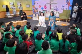 Tuần lễ sách tranh thiếu nhi vương quốc Anh tại Hà Nội 