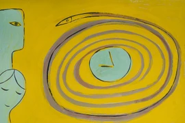 Triển lãm "Tết Tỵ" với hình ảnh trung tâm là con rắn