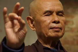 Triển lãm thư pháp của thiền sư Thích Nhất Hạnh tại Hà Nội