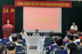 "Văn nghệ sĩ Thủ đô học tập và làm theo tư tưởng, đạo đức phong cách Hồ Chí Minh trong sáng tác VHNT giai đoạn hiện nay"