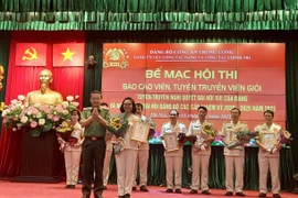 Sôi nổi Hội thi báo cáo viên giỏi Cục Công tác Đảng và công tác chính trị