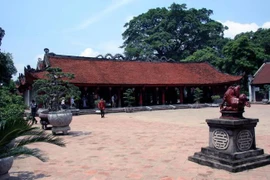 Thăm dò khảo cổ học tại di tích Văn Miếu-Quốc Tử Giám