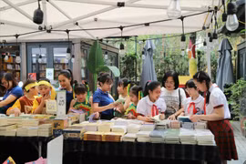 Phiên chợ Khuyến đọc tại Phố Sách Hà Nội