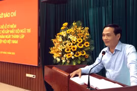 500 đại biểu tham dự Lễ kỷ niệm 60 năm ngày Bác Hồ gặp mặt trí thức