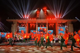 Cầu truyền hình cấp quốc gia “Vang mãi khúc khải hoàn”