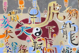 Họa sĩ Nguyễn Doãn Sơn vẽ con rắn lấy cảm hứng từ chữ Nôm cổ