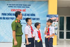 Hơn 1.800 học sinh được tập huấn kỹ năng về phòng chống ma túy và bắt nạt học đường