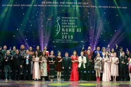 Vinh danh các nghệ sĩ tiêu biểu ngành nghệ thuật biểu diễn năm 2020 