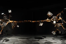 Ra mắt bộ sưu tập "Hóa thân" của nhà điêu khắc Nguyễn Ngọc Lâm