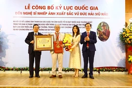 Nghệ sĩ nhiếp ảnh Vũ Hải xác lập kỷ lục quốc gia